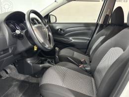 NISSAN - VERSA 1.6 16V FLEXSTART V-DRIVE PREMIUM XTRONIC - 2021/2021 - BRANCA - R$ 65.900,00