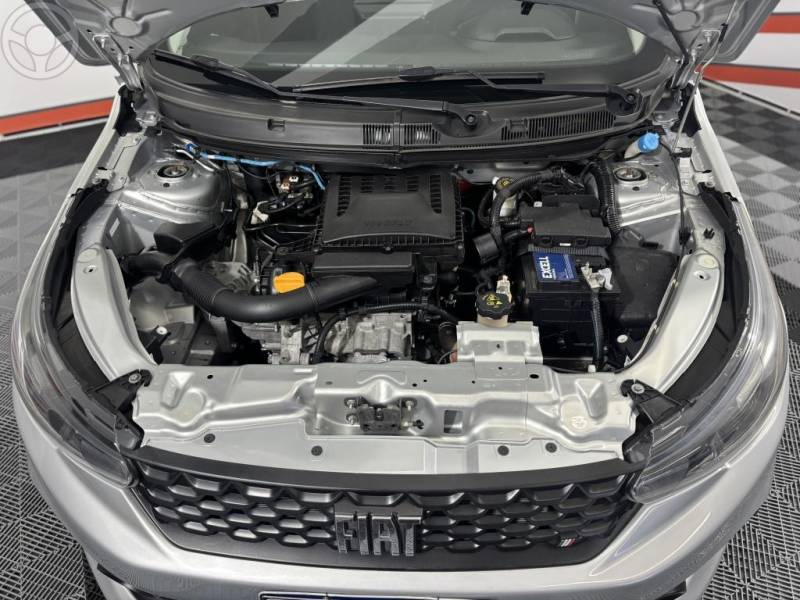 FIAT - ARGO 1.0 FIREFLY FLEX DRIVE MANUAL - 2021/2022 - PRATA - R$ 59.900,00