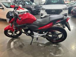 HONDA - CB 300R ABS - 2010/2011 - VERMELHA - R$ 12.900,00