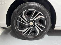 CHEVROLET - ONIX 1.0 LT2 FLEX 4P MANUAL - 2023/2024 - BRANCA - R$ 69.900,00
