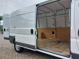 FIAT - DUCATO 2.3 MAXICARGO 12 16V TURBO DIESEL 4P MANUAL - 2018/2018 - BRANCA - R$ 156.900,00