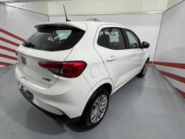 FIAT - ARGO 1.0 FIREFLY FLEX DRIVE MANUAL - 2023/2024 - BRANCA - R$ 71.900,00