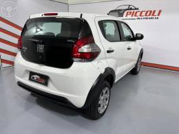 FIAT - MOBI 1.0 8V EVO FLEX LIKE. ON MANUAL - 2023/2023 - BRANCA - R$ 53.900,00