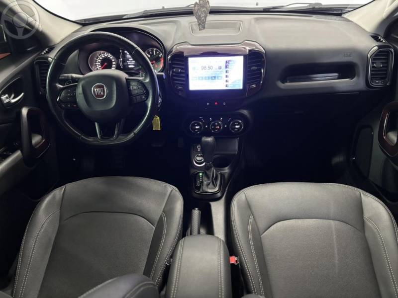 FIAT - TORO 2.0 16V TURBO DIESEL FREEDOM 4WD MANUAL - 2020/2020 - CINZA - R$ 102.900,00