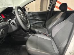 VOLKSWAGEN - GOL 1.6 MSI TOTALFLEX TRENDLINE 4P MANUAL - 2021/2022 - BRANCA - R$ 58.900,00