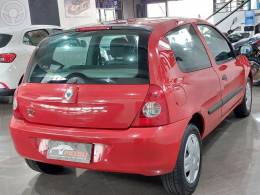 RENAULT - CLIO 1.0 CAMPUS 16V FLEX 2P MANUAL - 2009/2009 - VERMELHA - R$ 19.900,00