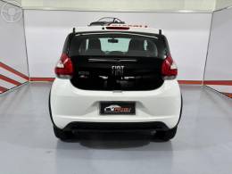 FIAT - MOBI 1.0 8V EVO FLEX LIKE. ON MANUAL - 2023/2023 - BRANCA - R$ 53.900,00