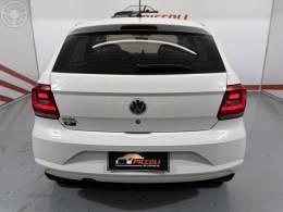 VOLKSWAGEN - GOL 1.6 MSI TOTALFLEX TRENDLINE 4P MANUAL - 2021/2022 - BRANCA - R$ 58.900,00