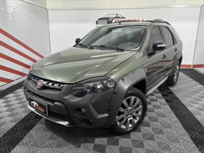 FIAT - PALIO 1.8 MPI ADVENTURE LOCKER WEEKEND 8V FLEX 4P AUTOMATIZADO - 2014/2015 - VERDE - R$ 47.900,00