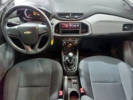 CHEVROLET - ONIX 1.0 MPFI JOY 8V FLEX 4P MANUAL - 2017/2018 - PRETA - R$ 49.900,00