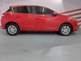 TOYOTA - YARIS 1.3 16V FLEX XL MANUAL16 - 2020/2021 - VERMELHA - R$ 76.600,00