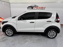 FIAT - MOBI 1.0 8V EVO FLEX LIKE. MANUAL - 2022/2023 - BRANCA - R$ 51.900,00