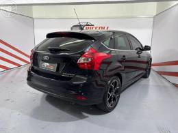 FORD - FOCUS 2.0 TITANIUM HATCH 16V FLEX 4P AUTOMÁTICO - 2015/2015 - PRETA - R$ 56.900,00