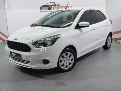 FORD - KA 1.0 SE PLUS 12V FLEX 4P MANUAL - 2017/2018 - BRANCA - R$ 43.900,00