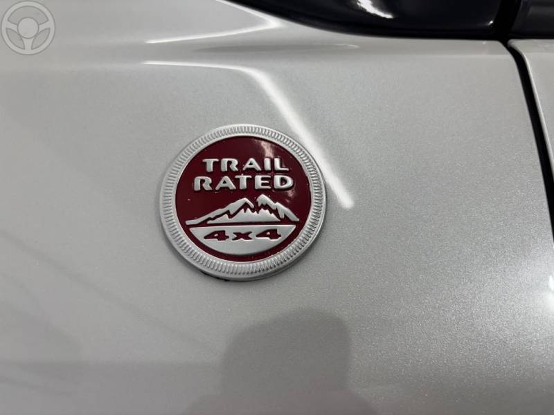 JEEP - COMPASS 2.0 TRAILHAWK TD350 TURBO DIESEL 4X4 4P AUTOMÁTICO - 2021/2021 - BRANCA - R$ 126.900,00