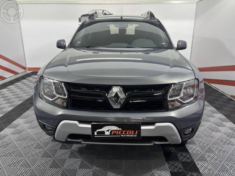 RENAULT - DUSTER 2.0 DYNAMIQUE 4X2 16V FLEX 4P AUTOMÁTICO - 2018/2019 - CINZA - R$ 75.900,00