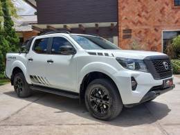NISSAN - FRONTIER 2.5 SV ATTACK 4X4 CD TURBO ELETRONIC DIESEL 4P AUTOMÁTICO - 2023/2024 - BRANCA - R$ 207.900,00