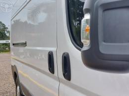 FIAT - DUCATO 2.3 MAXICARGO 12 16V TURBO DIESEL 4P MANUAL - 2018/2018 - BRANCA - R$ 156.900,00
