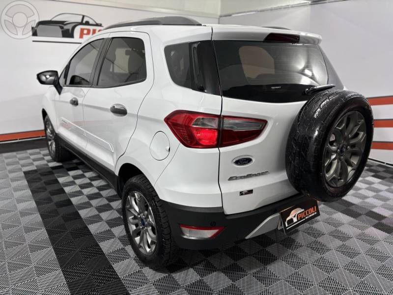 FORD - ECOSPORT 1.6 FREESTYLE 16V FLEX 4P AUTOMÁTICO - 2017/2017 - BRANCA - R$ 65.900,00