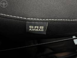 JEEP - RENEGADE 1.3 SPORT T270 16V TURBO FLEX 4P AUTOMÁTICO - 2023/2023 - PRATA - R$ 105.900,00