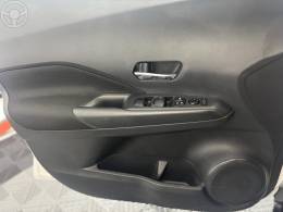 NISSAN - KICKS 1.6 SENSE 16V FLEX 4P AUTOMÁTICO - 2024/2024 - BRANCA - R$ 108.900,00